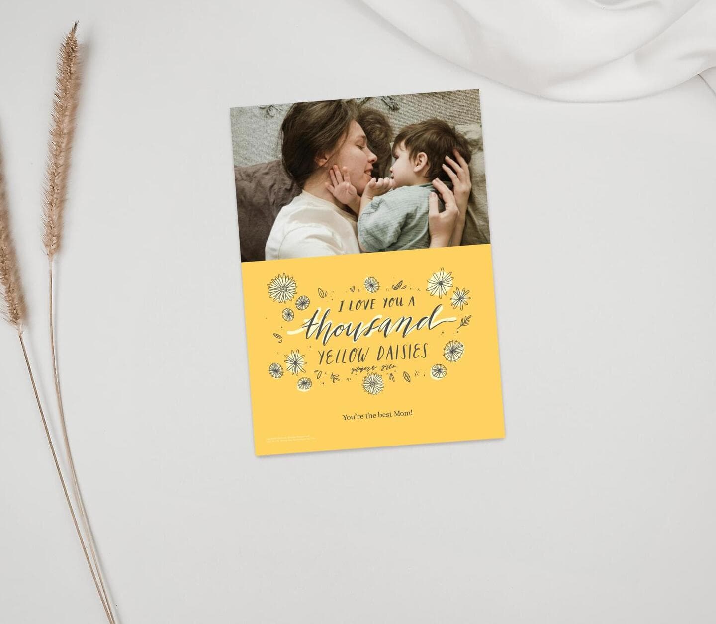 Gilmore Girls™ Yellow Daisies Card