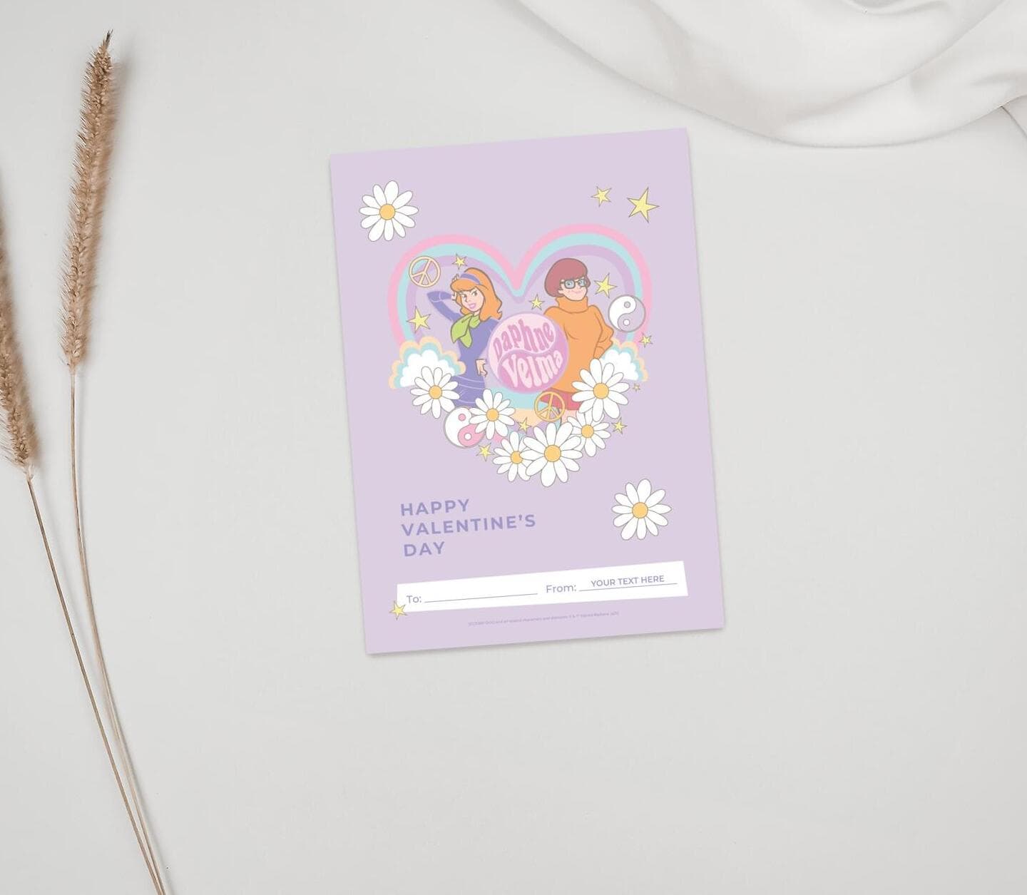 Scooby Doo™ Rainbow Heart Card