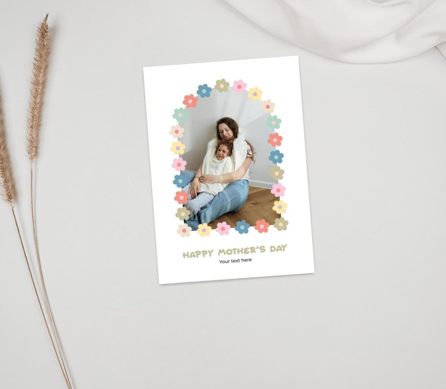 Retro Bloom Arch Card
